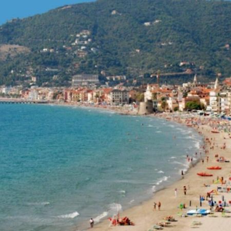 Bilocale A 15 Min Da Alassio E Albenga Διαμέρισμα Ranzo-Borgo Εξωτερικό φωτογραφία